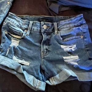 Areo ripped jean shorts
